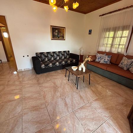 Beachfront Cottage Nea Triglia Ngoại thất bức ảnh
