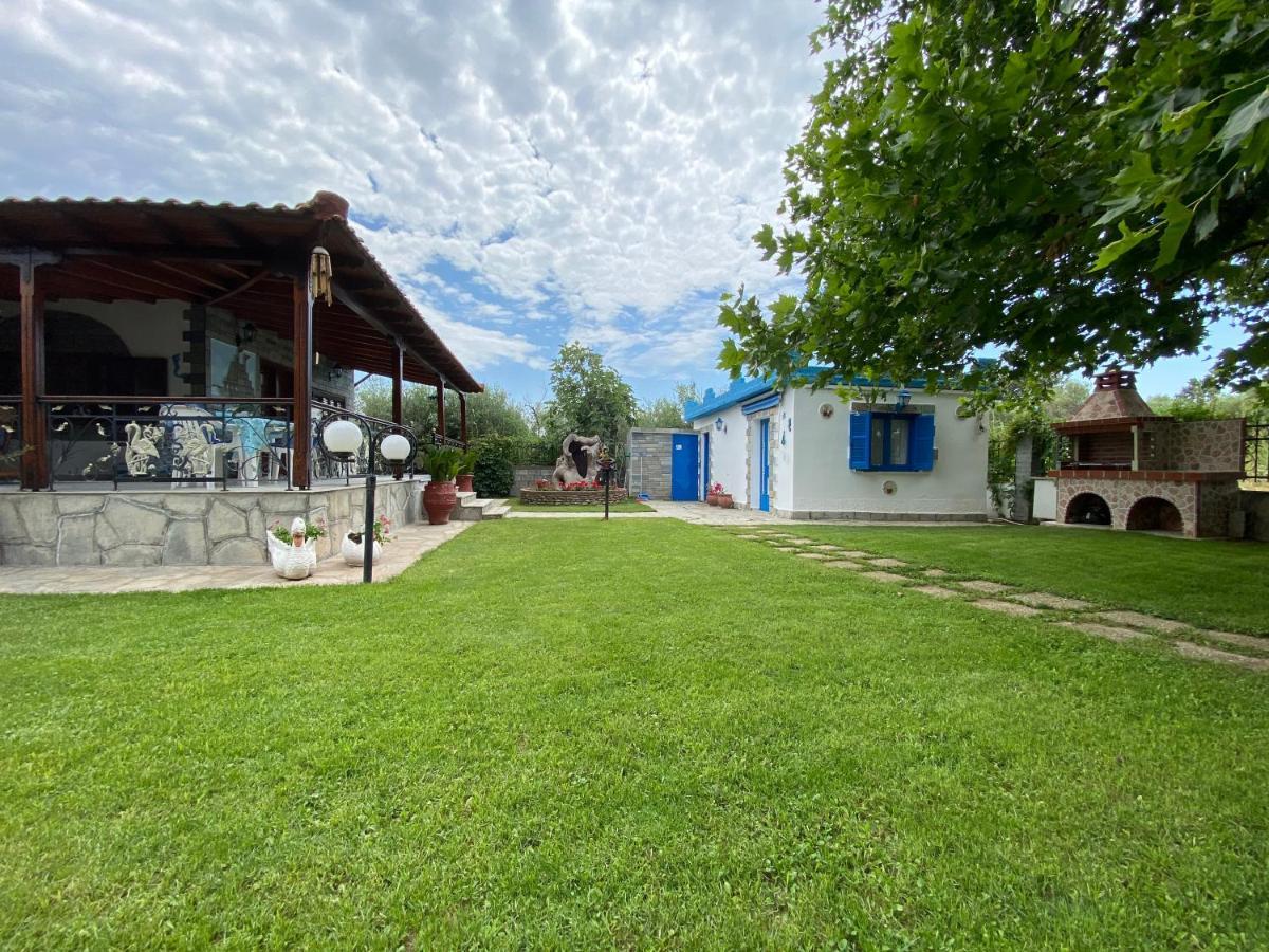 Beachfront Cottage Nea Triglia Ngoại thất bức ảnh